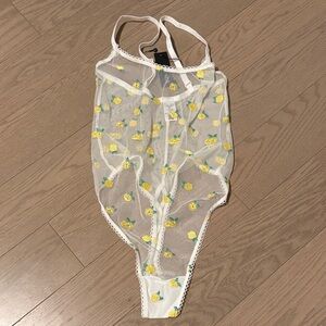 Small Lounge White sheer body suit with lemon embroidered design 🍋